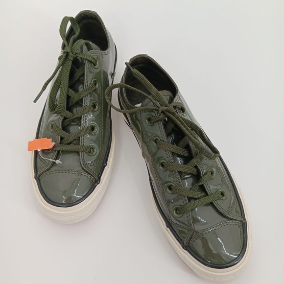 CONVERSE CHUCK TAYLOR SHOES WOMENS SIZE 6 - Picture 13 of 14